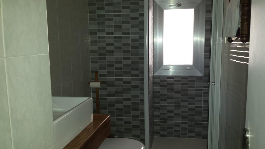 Apartments Mo Monistrol de Montserrat Ngoại thất bức ảnh
