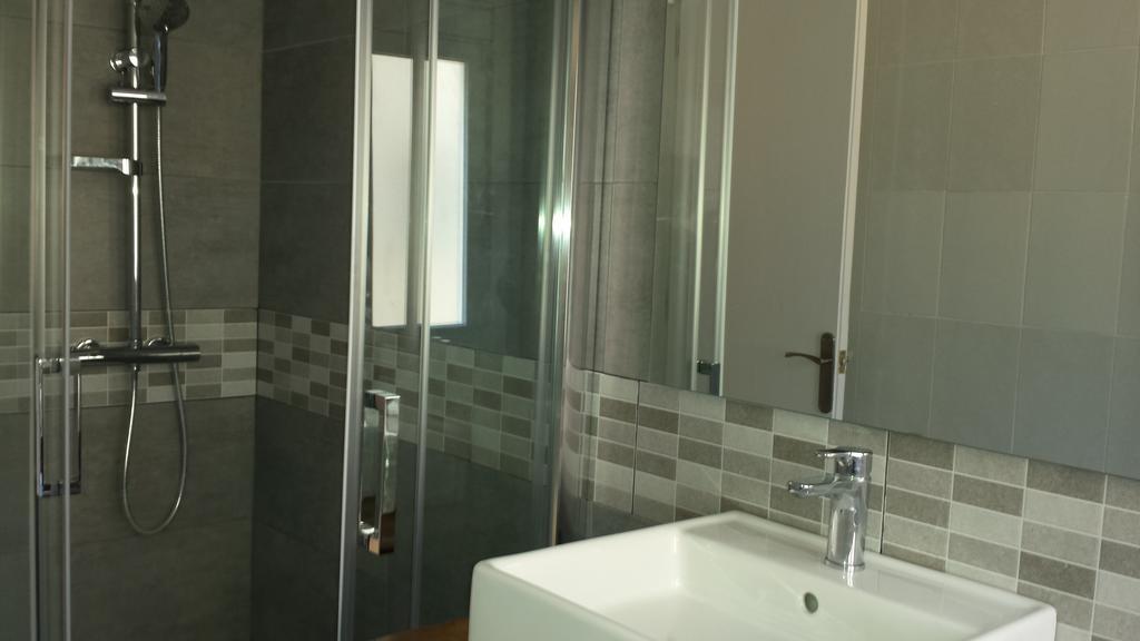 Apartments Mo Monistrol de Montserrat Ngoại thất bức ảnh